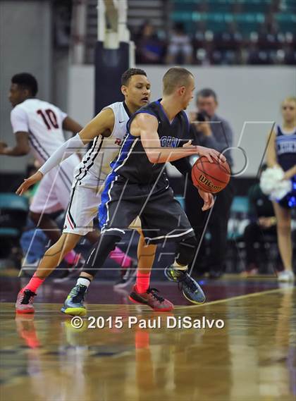 Thumbnail 1 in Eaglecrest vs. Legend (CHSAA 5A Great 8) photogallery.