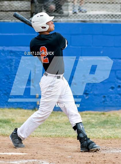 Thumbnail 3 in Cobre vs. Taos photogallery.