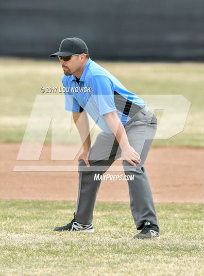 Thumbnail 3 in Cobre vs. Taos photogallery.