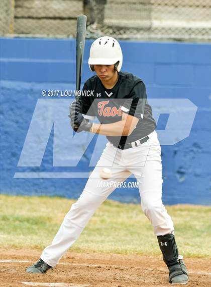 Thumbnail 2 in Cobre vs. Taos photogallery.