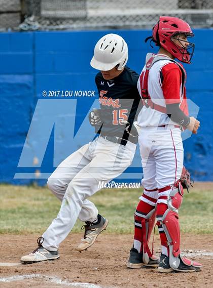 Thumbnail 2 in Cobre vs. Taos photogallery.