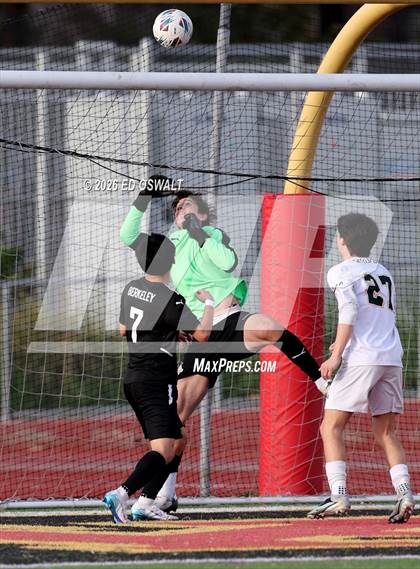 Thumbnail 2 in San Ramon Valley @ Berkeley (CIF NorCal Regional D2 Final) photogallery.