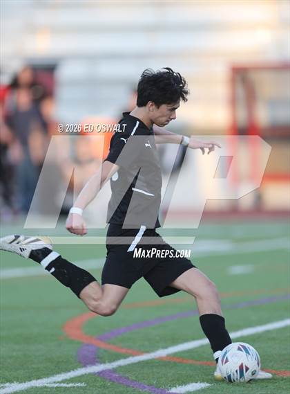 Thumbnail 2 in San Ramon Valley @ Berkeley (CIF NorCal Regional D2 Final) photogallery.