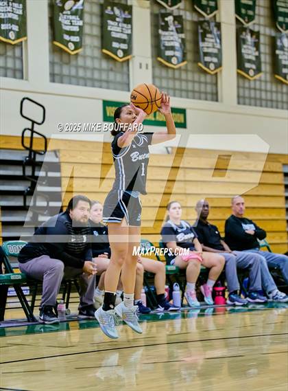 Thumbnail 1 in Buena @ Santa Barbara photogallery.