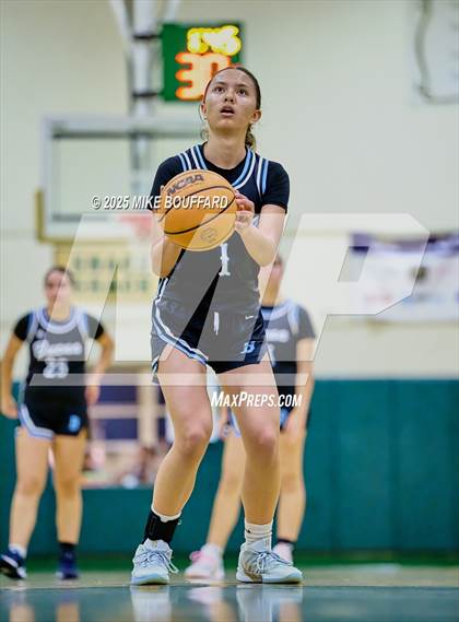 Thumbnail 3 in Buena @ Santa Barbara photogallery.