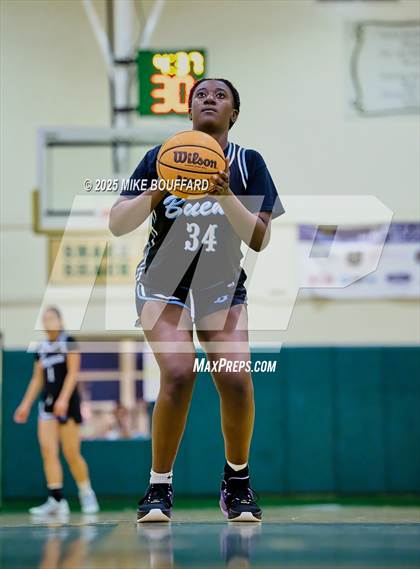 Thumbnail 3 in Buena @ Santa Barbara photogallery.