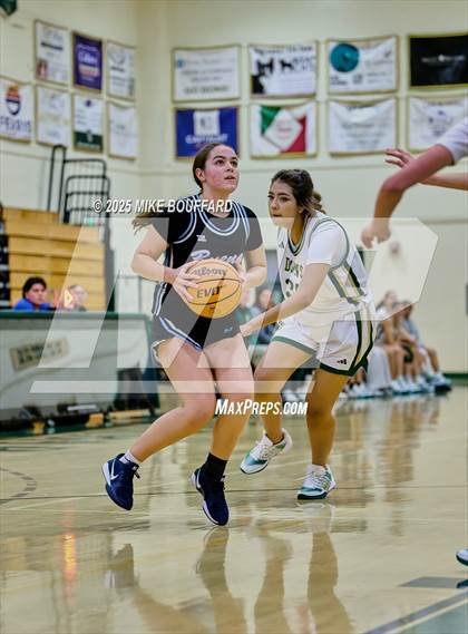 Thumbnail 1 in Buena @ Santa Barbara photogallery.