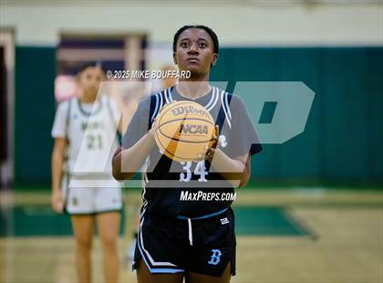 Thumbnail 1 in Buena @ Santa Barbara photogallery.