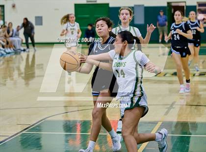 Thumbnail 1 in Buena @ Santa Barbara photogallery.