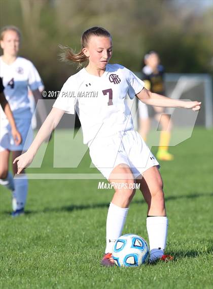 Thumbnail 3 in Joliet West @ Lockport photogallery.