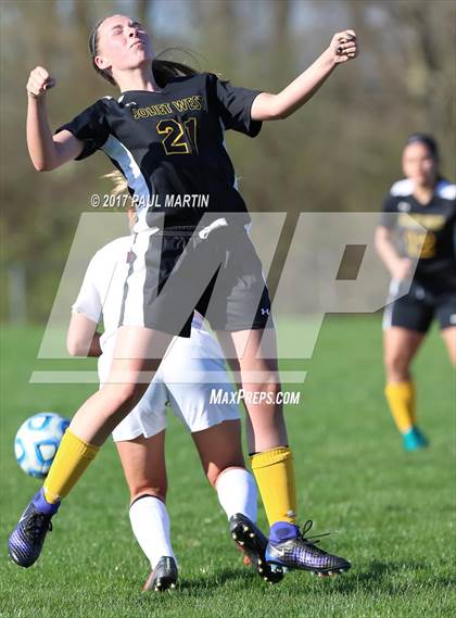 Thumbnail 2 in Joliet West @ Lockport photogallery.