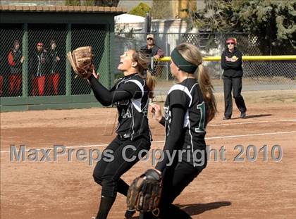 Thumbnail 1 in Rosamond @ Tehachapi photogallery.