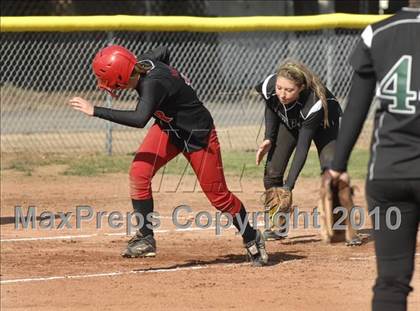 Thumbnail 3 in Rosamond @ Tehachapi photogallery.