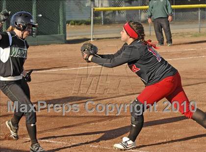 Thumbnail 1 in Rosamond @ Tehachapi photogallery.