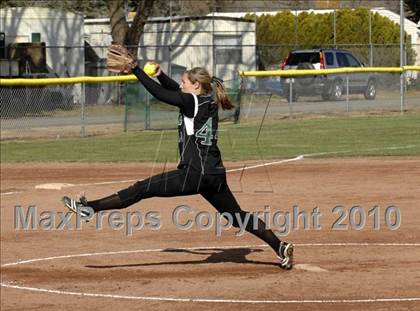 Thumbnail 3 in Rosamond @ Tehachapi photogallery.