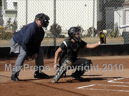 Thumbnail 3 in Rosamond @ Tehachapi photogallery.