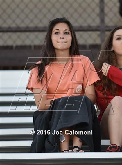 Thumbnail 3 in Lee [Robert E.] vs Canyon (Region 4 26-6A Bi-District Playoff) photogallery.