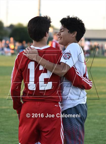 Thumbnail 3 in Lee [Robert E.] vs Canyon (Region 4 26-6A Bi-District Playoff) photogallery.