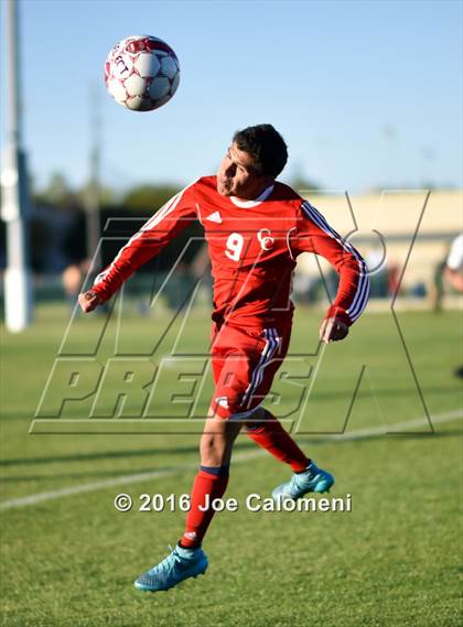 Thumbnail 2 in Lee [Robert E.] vs Canyon (Region 4 26-6A Bi-District Playoff) photogallery.