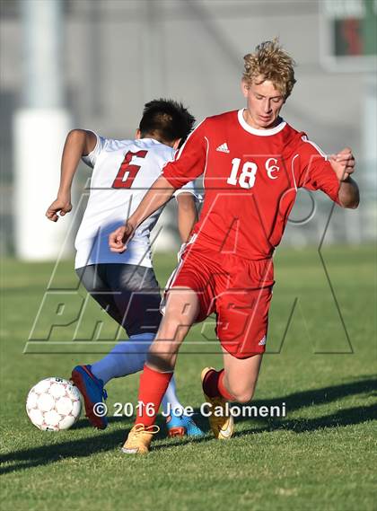 Thumbnail 2 in Lee [Robert E.] vs Canyon (Region 4 26-6A Bi-District Playoff) photogallery.