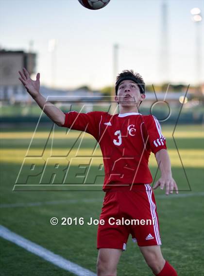 Thumbnail 3 in Lee [Robert E.] vs Canyon (Region 4 26-6A Bi-District Playoff) photogallery.