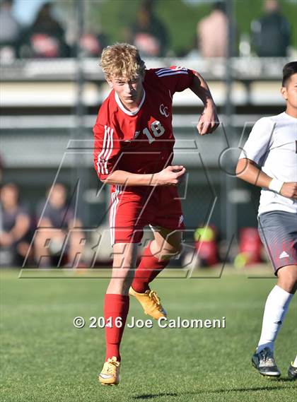 Thumbnail 3 in Lee [Robert E.] vs Canyon (Region 4 26-6A Bi-District Playoff) photogallery.