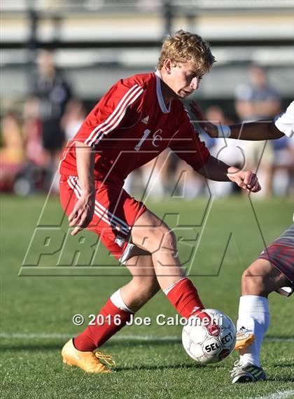 Thumbnail 1 in Lee [Robert E.] vs Canyon (Region 4 26-6A Bi-District Playoff) photogallery.