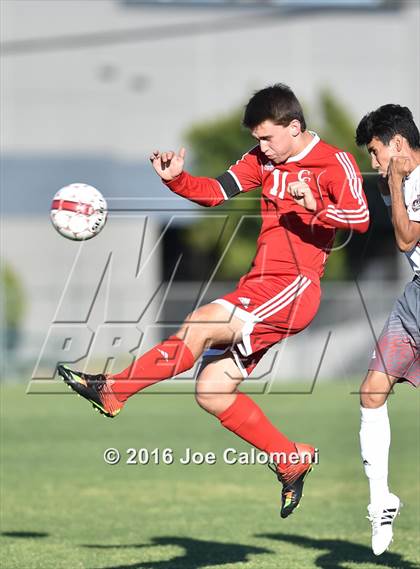 Thumbnail 2 in Lee [Robert E.] vs Canyon (Region 4 26-6A Bi-District Playoff) photogallery.