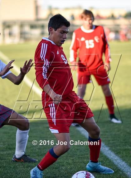 Thumbnail 1 in Lee [Robert E.] vs Canyon (Region 4 26-6A Bi-District Playoff) photogallery.