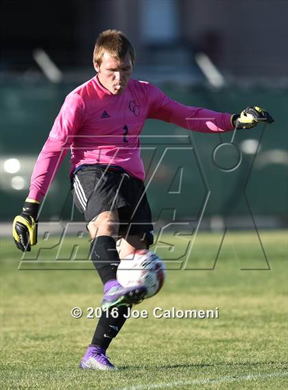Thumbnail 3 in Lee [Robert E.] vs Canyon (Region 4 26-6A Bi-District Playoff) photogallery.