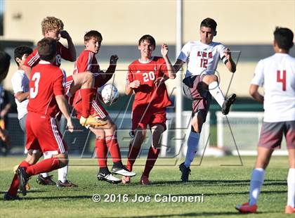 Thumbnail 2 in Lee [Robert E.] vs Canyon (Region 4 26-6A Bi-District Playoff) photogallery.
