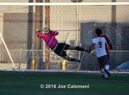 Thumbnail 1 in Lee [Robert E.] vs Canyon (Region 4 26-6A Bi-District Playoff) photogallery.