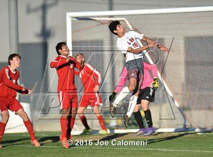 Thumbnail 1 in Lee [Robert E.] vs Canyon (Region 4 26-6A Bi-District Playoff) photogallery.
