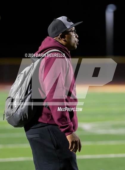 Thumbnail 3 in Nogales vs Mountain Pointe (AIA 5A Division Quarterfinal)  photogallery.