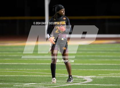Thumbnail 3 in Nogales vs Mountain Pointe (AIA 5A Division Quarterfinal)  photogallery.
