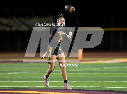 Thumbnail 3 in Nogales vs Mountain Pointe (AIA 5A Division Quarterfinal)  photogallery.