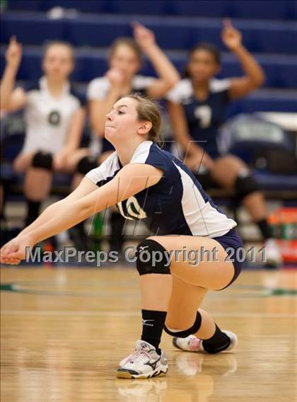 Thumbnail 1 in Potomac Falls @ Woodgrove photogallery.