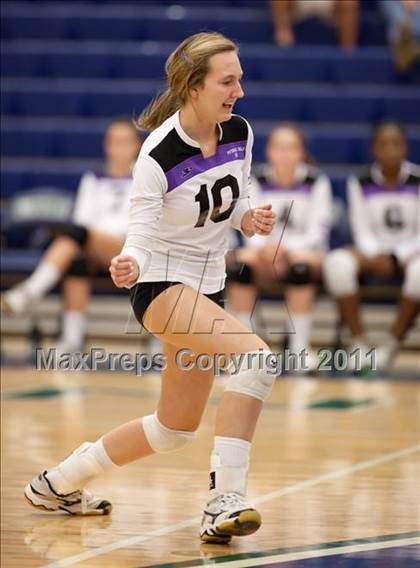Thumbnail 1 in Potomac Falls @ Woodgrove photogallery.
