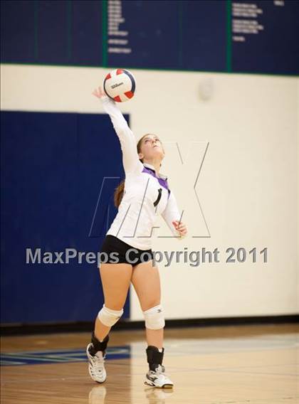 Thumbnail 1 in Potomac Falls @ Woodgrove photogallery.