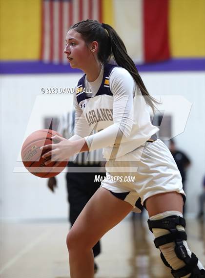 Thumbnail 3 in Giddings @ La Grange photogallery.