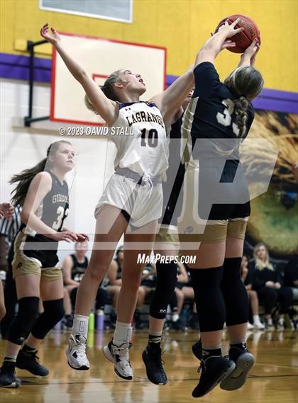 Thumbnail 3 in Giddings @ La Grange photogallery.