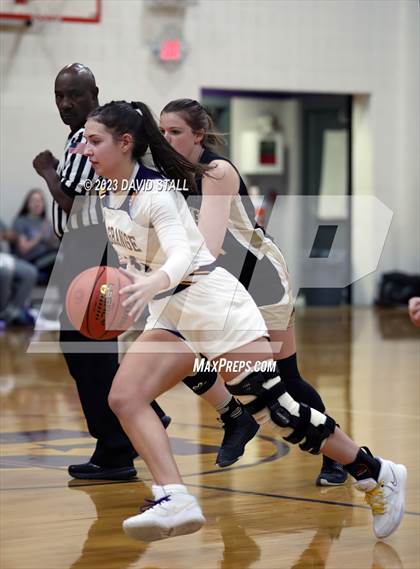 Thumbnail 2 in Giddings @ La Grange photogallery.