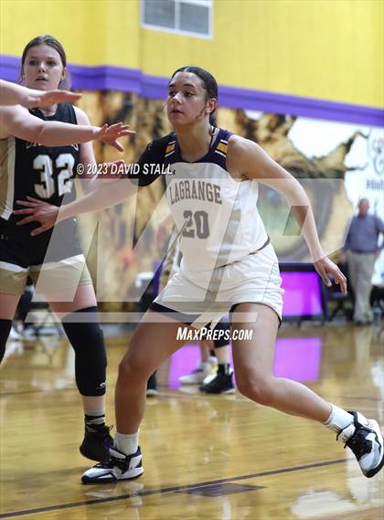 Thumbnail 1 in Giddings @ La Grange photogallery.