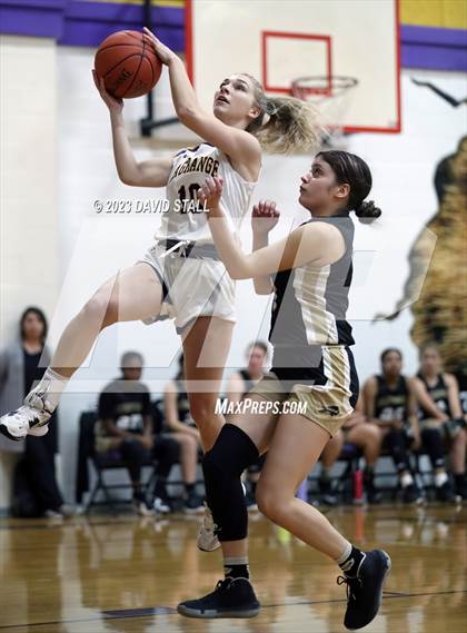 Thumbnail 2 in Giddings @ La Grange photogallery.