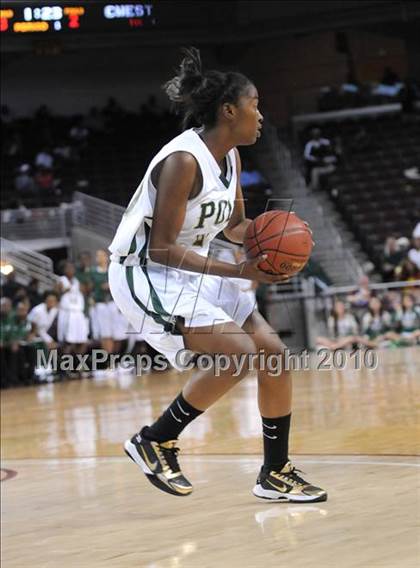 Thumbnail 3 in Clovis West vs. Poly (CIF SoCal D1 Final) photogallery.