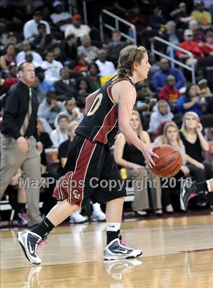 Thumbnail 1 in Clovis West vs. Poly (CIF SoCal D1 Final) photogallery.