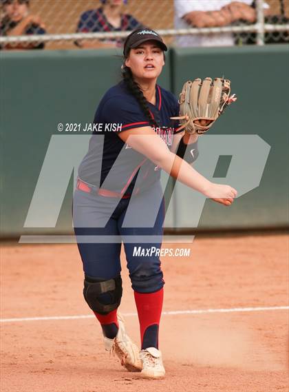 Thumbnail 1 in Sahuaro @ Canyon del Oro photogallery.