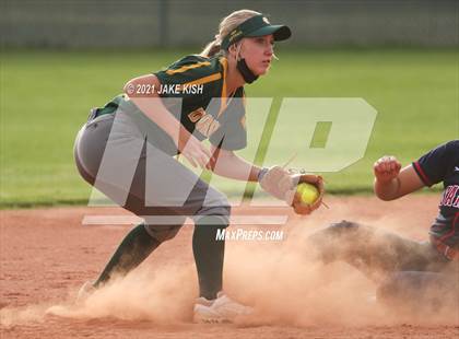 Thumbnail 3 in Sahuaro @ Canyon del Oro photogallery.