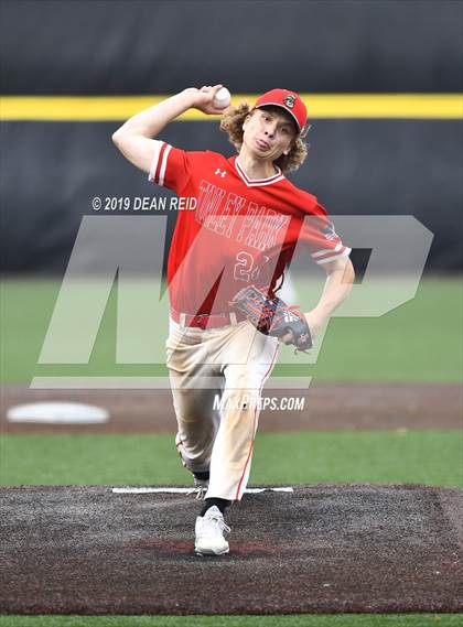 Thumbnail 3 in Tinley Park @ Joliet Catholic (IHSA 3A Sectional Semifinal) photogallery.
