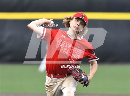 Thumbnail 3 in Tinley Park @ Joliet Catholic (IHSA 3A Sectional Semifinal) photogallery.